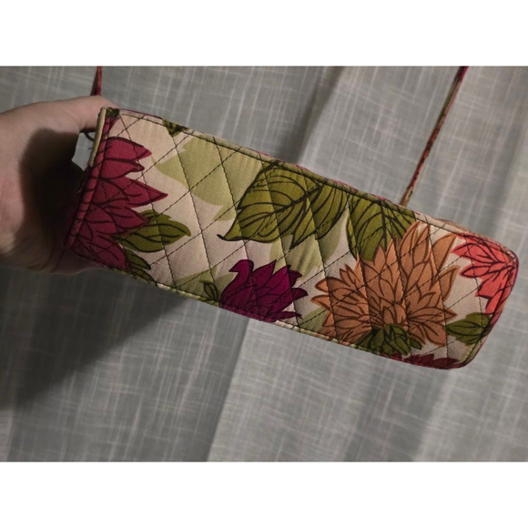 Women's Vera Bradley Floral Hello‎ Dahlia Julia Crossbody Purse - Picture 7 of 10